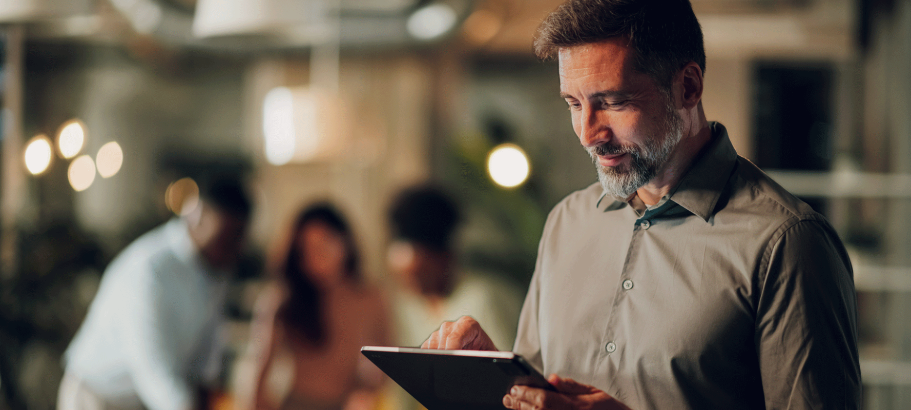 shutterstock_2701566047-aspect-ratio-1866-840