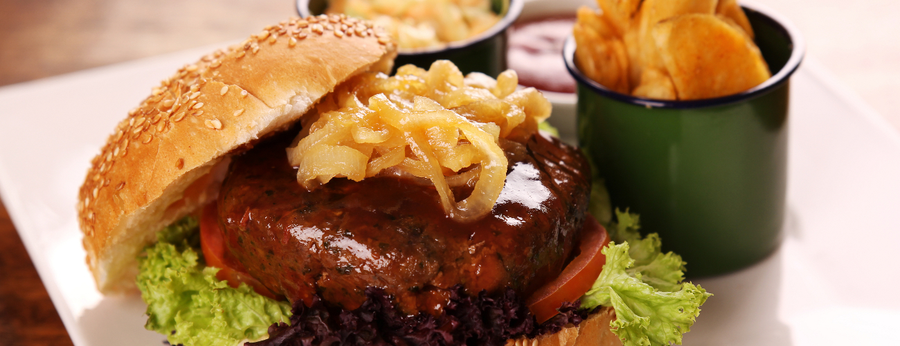 13-Burger-me-karamelomena-kremmydia