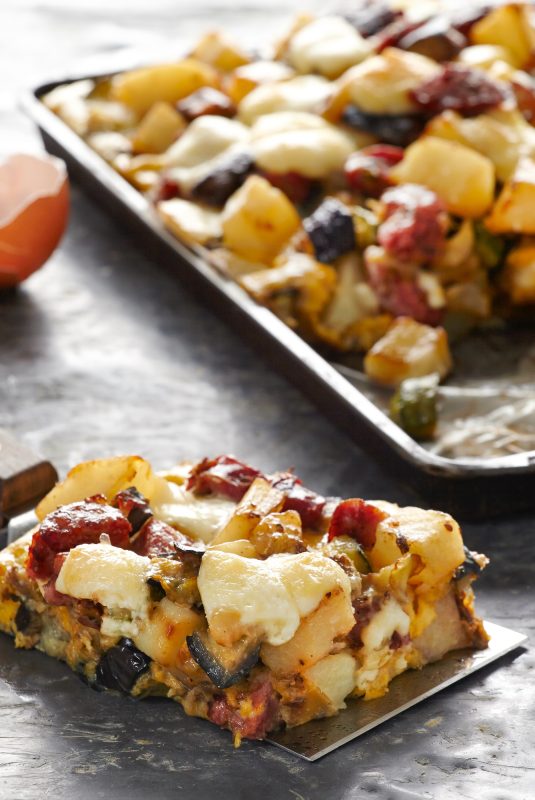 13_omeleta_melitzanapatatesloukaniko4601