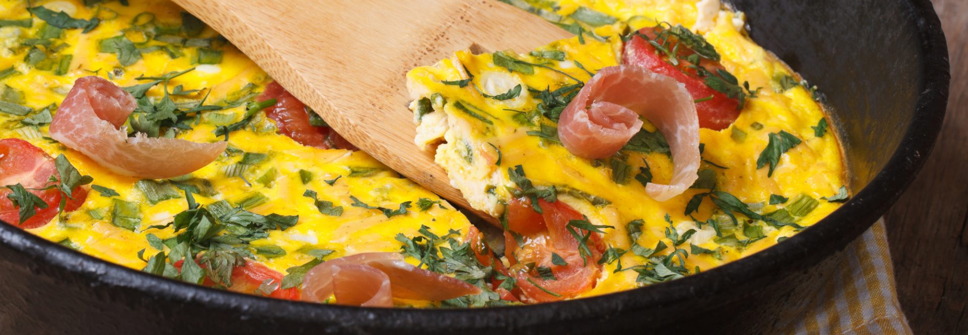 2-Omeleta-fournou-me-zampon-tiri-kai-laxanika