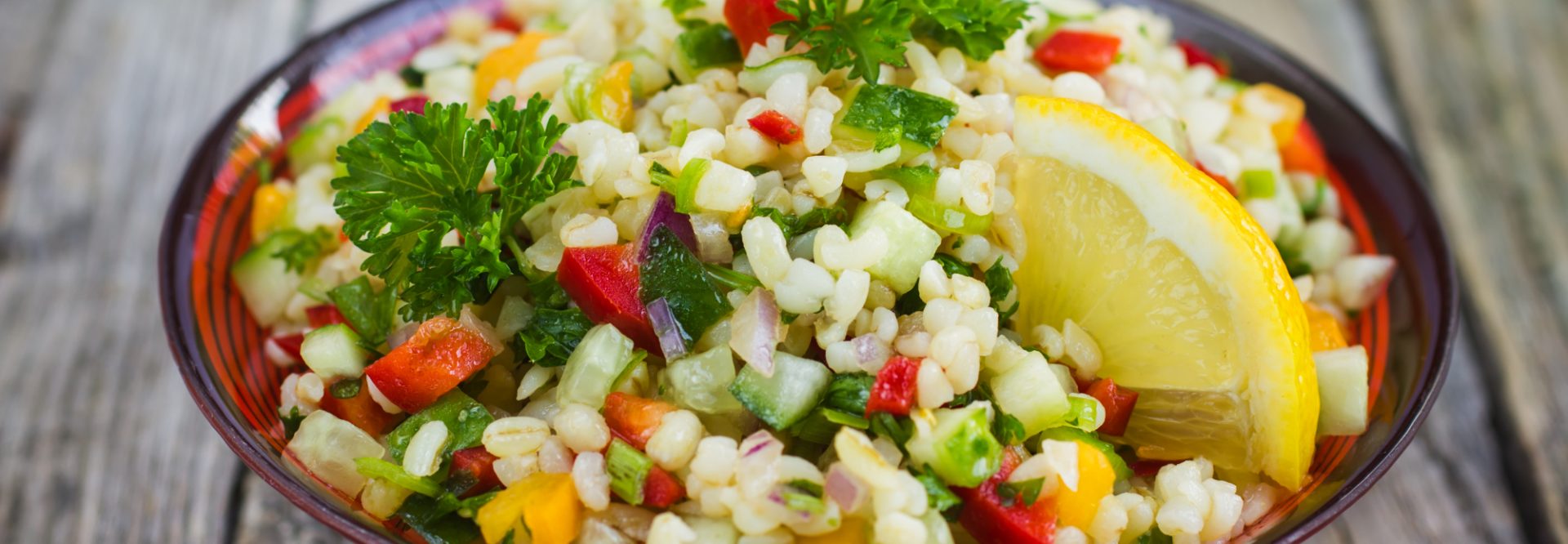 Tabbouleh salad with bulgur, parsley and vegetables