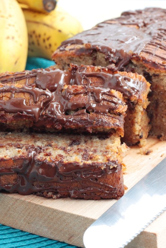 460Recipe88_sokolatenio-keik-me-aroma-mpananas_95481670_c