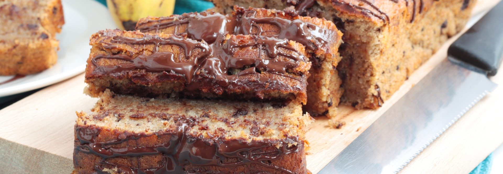 460Recipe88_sokolatenio-keik-me-aroma-mpananas_95481670_c1