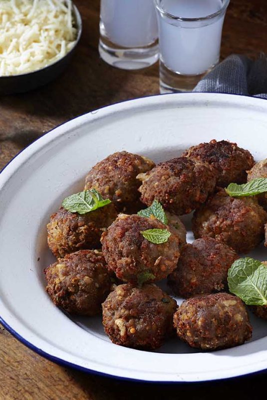 48_keftedakia_graviera460