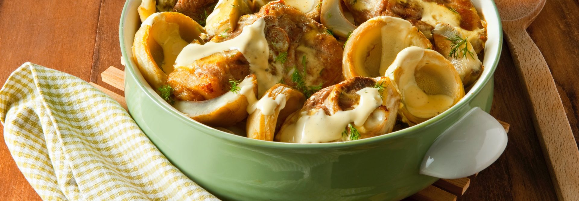 Lamb-with-artichokes-and-yogurt