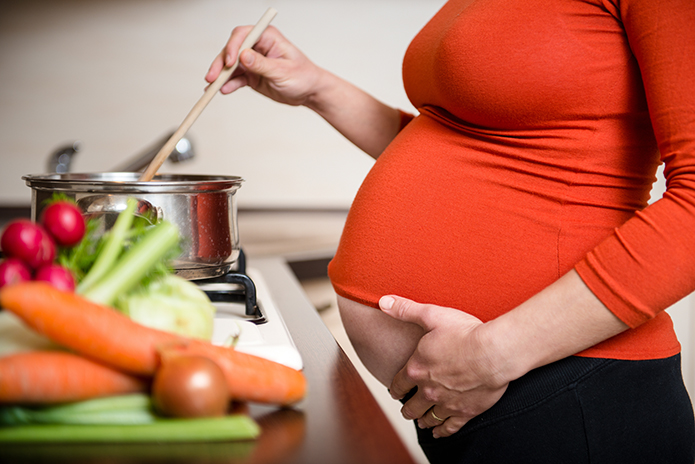 Lose-pregnancy-weight-the-proper-and-healthy-way