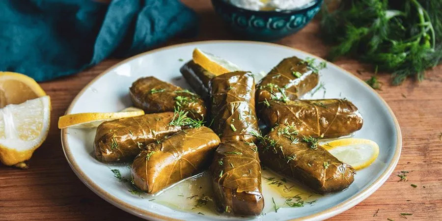 Ντολμαδάκια γιαλαντζί